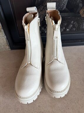 Cream Leather Chelsea Boots